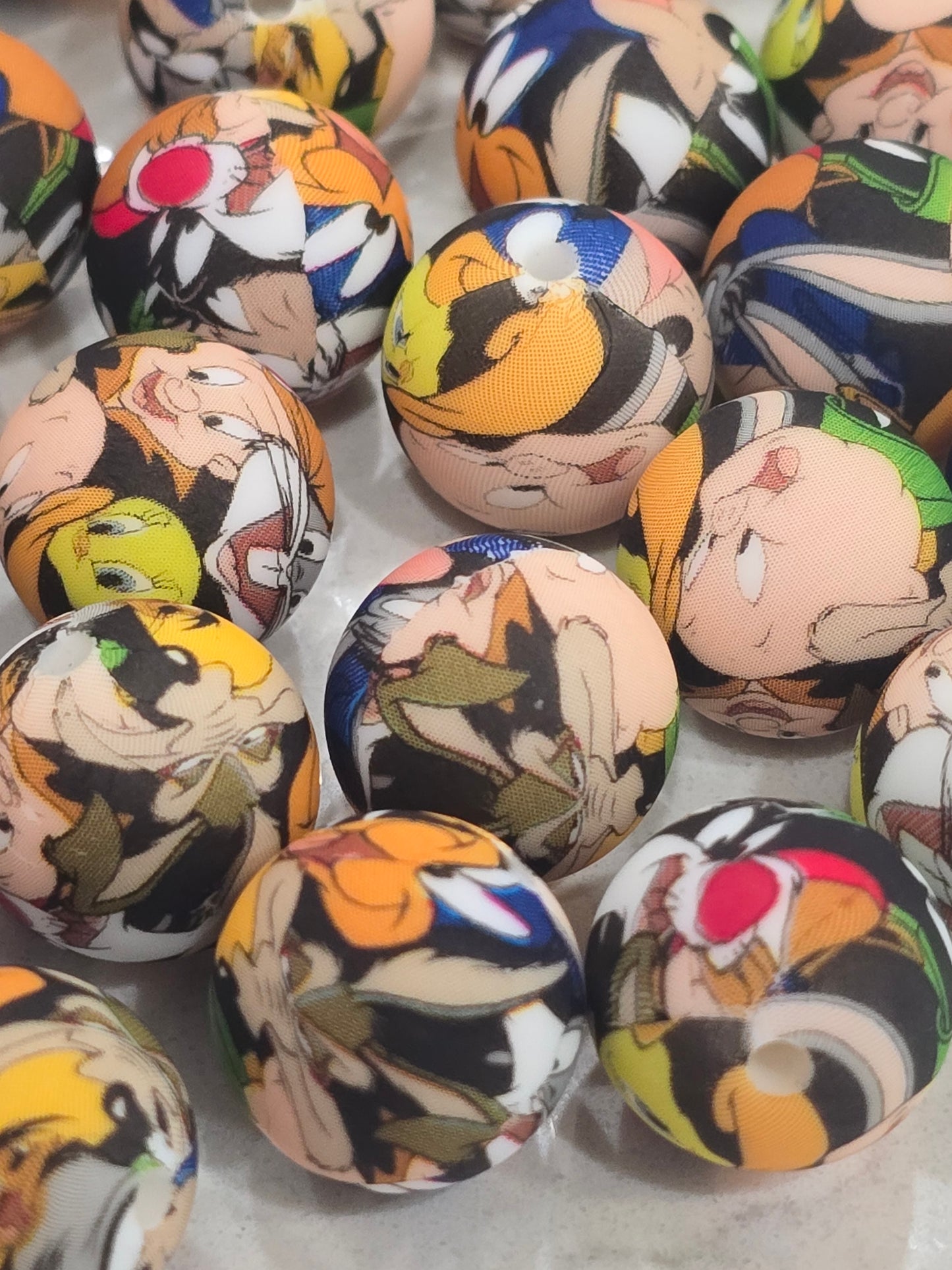 15mm Silicon looney tunes2