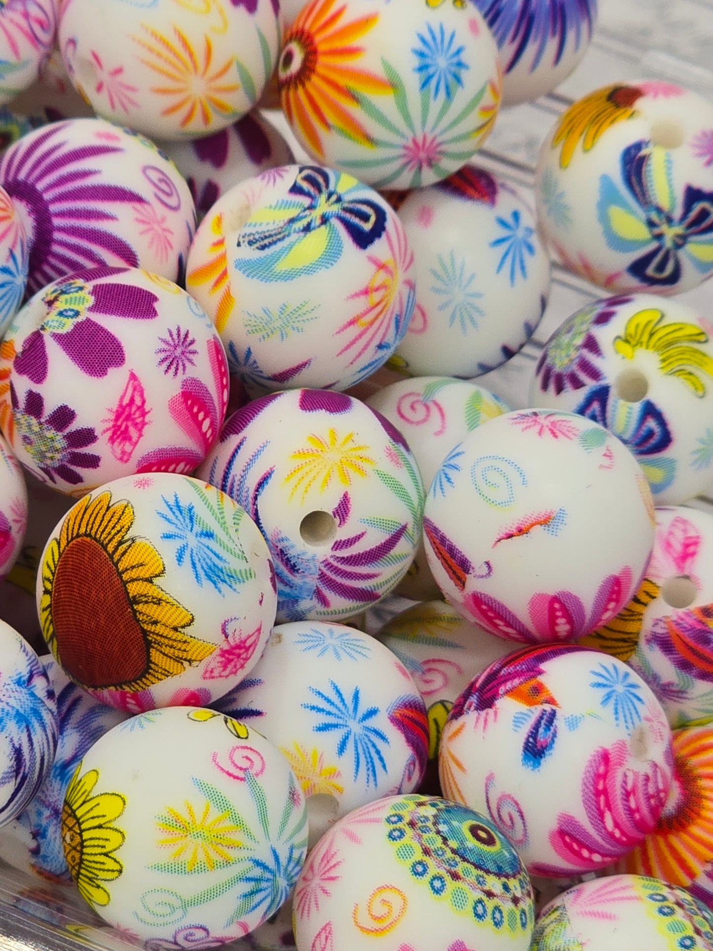 15mm silicon beads- Summer flowers