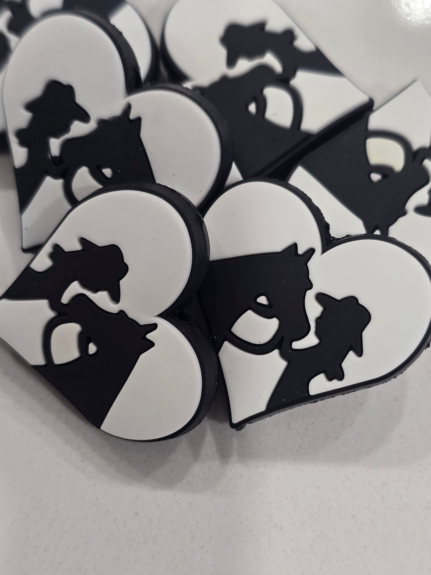 Focal Beads Heart Girl and horse