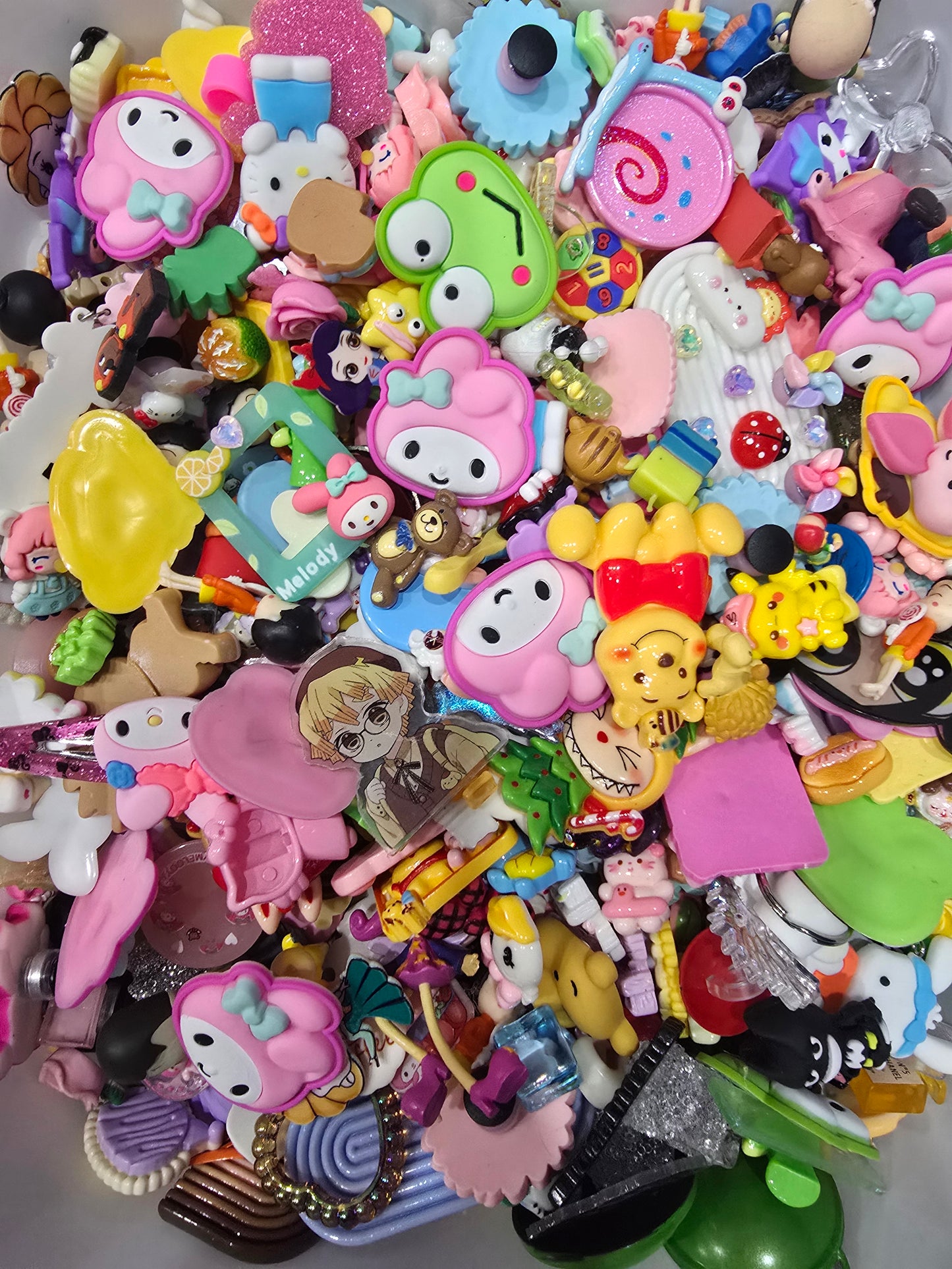 Weekly Charms Mix Bucket