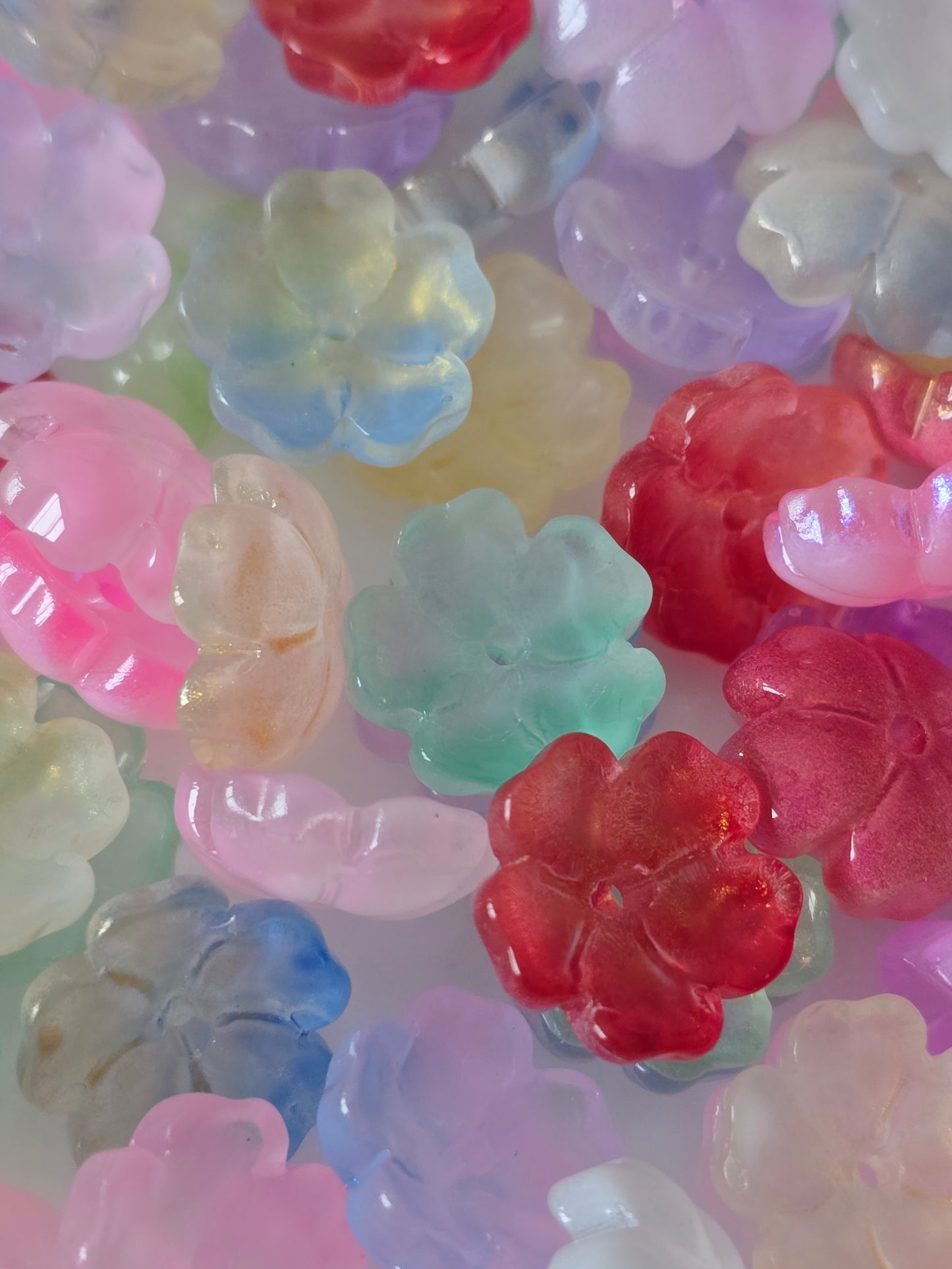 Glass beads floral petals