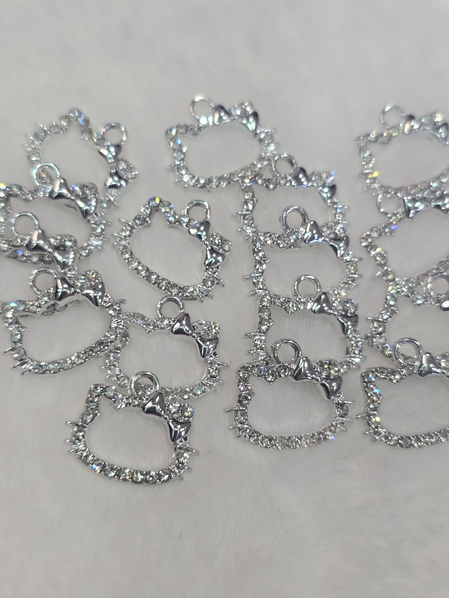 Silver HK head -Metal Charm Pendant