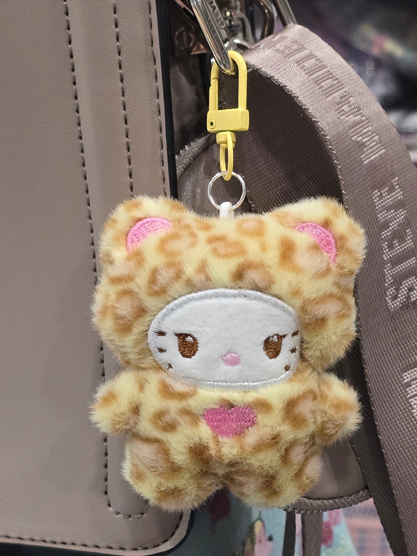 Plushie Keychain- Light brown with pink heart