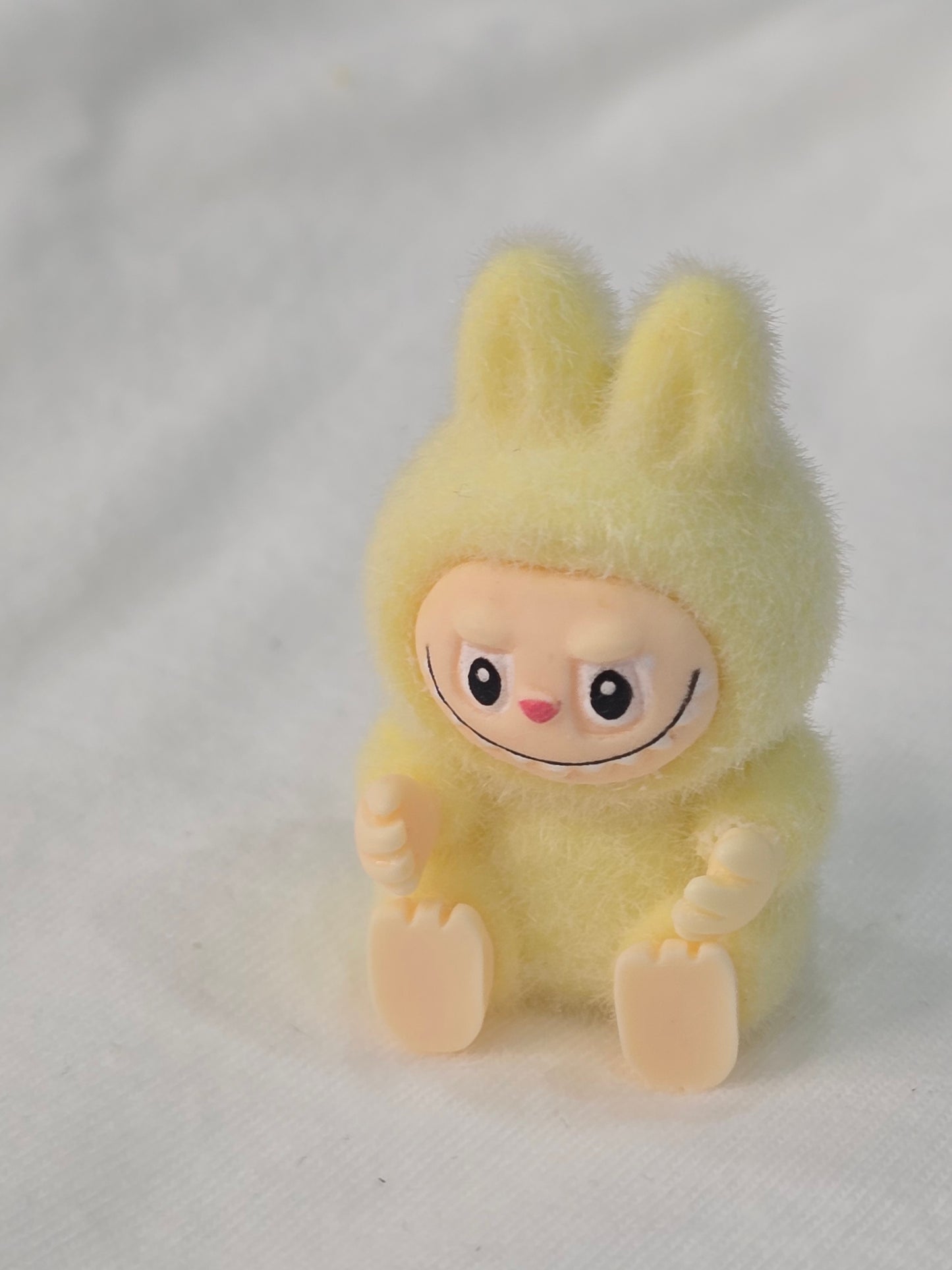 Labubu yellow- 3D Charms Keychain