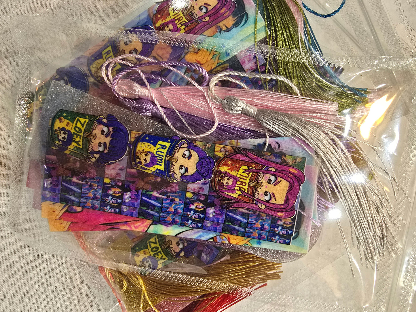 kpop Demon Hunter- Huntrix 3pcs Blank glitter acrylic bookmark with tassels and 6pcs uv dtf decals