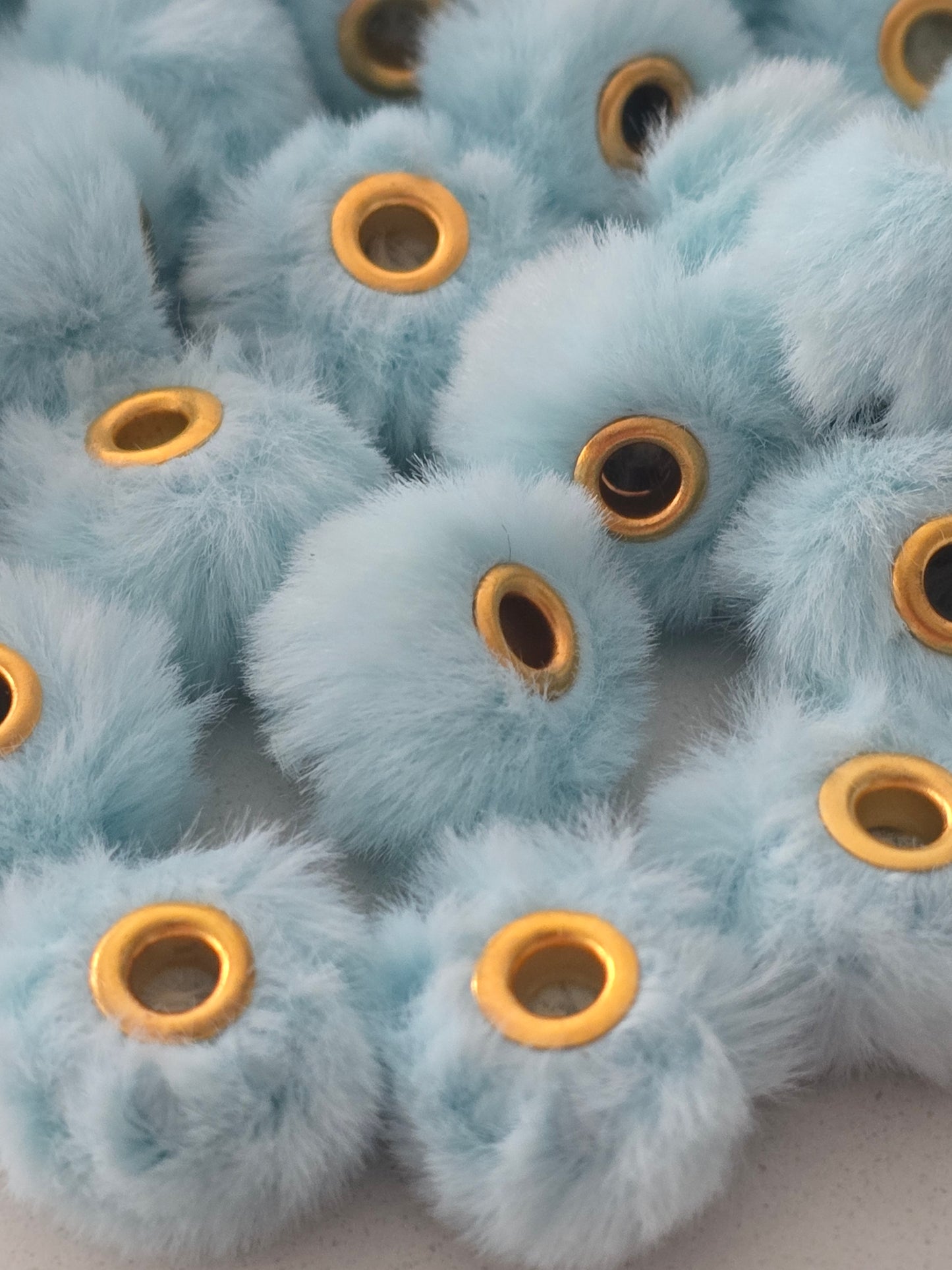 Pompom beads 16mm blue