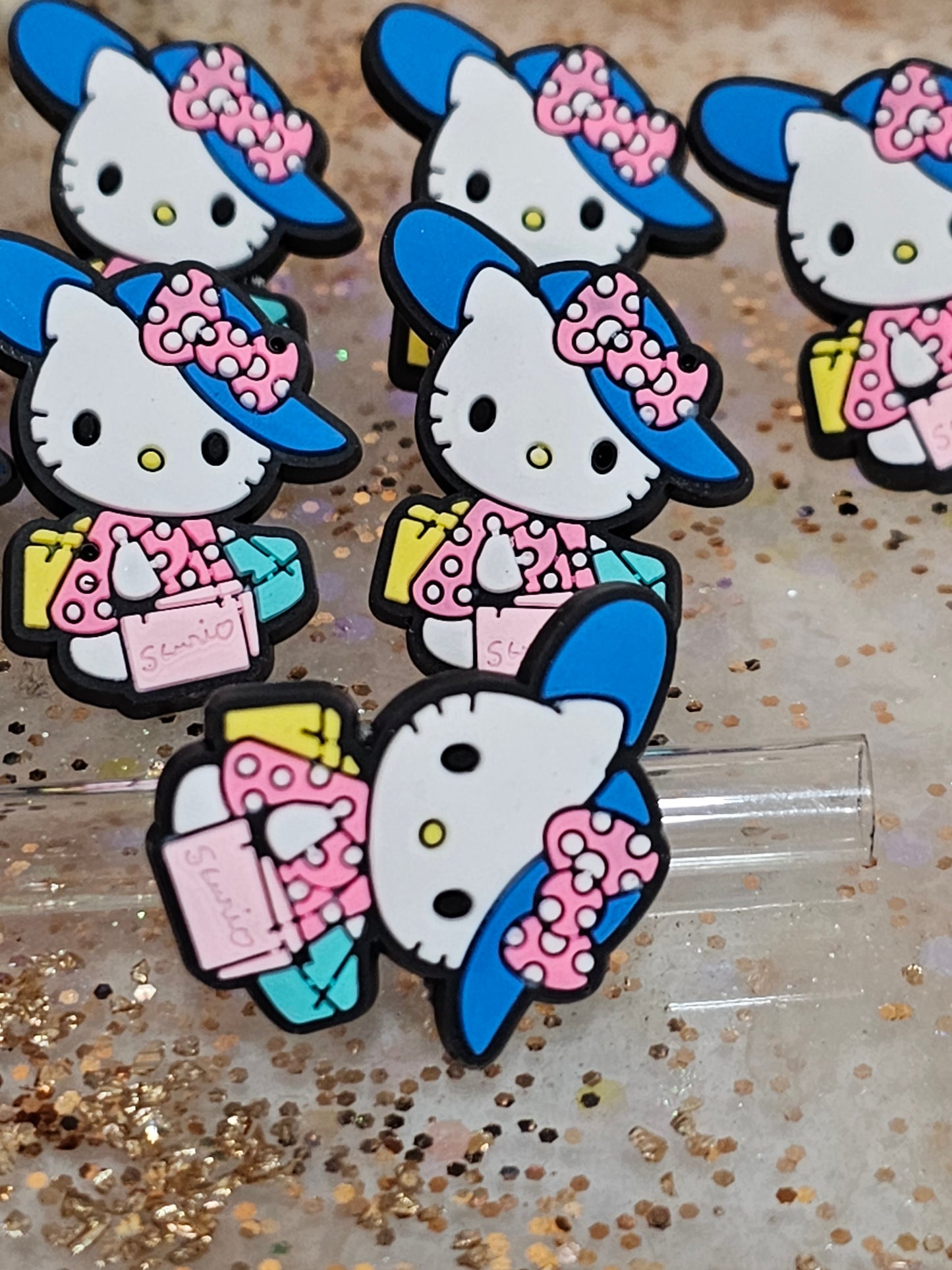 Hello Kitty with hat and bag- Straw/pencil or pen charms