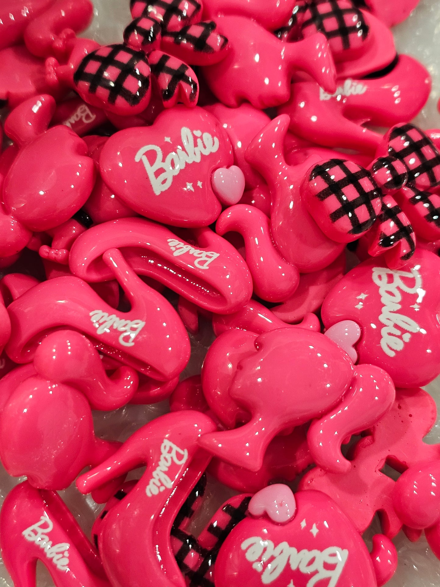 Barbie hot pink charms mix