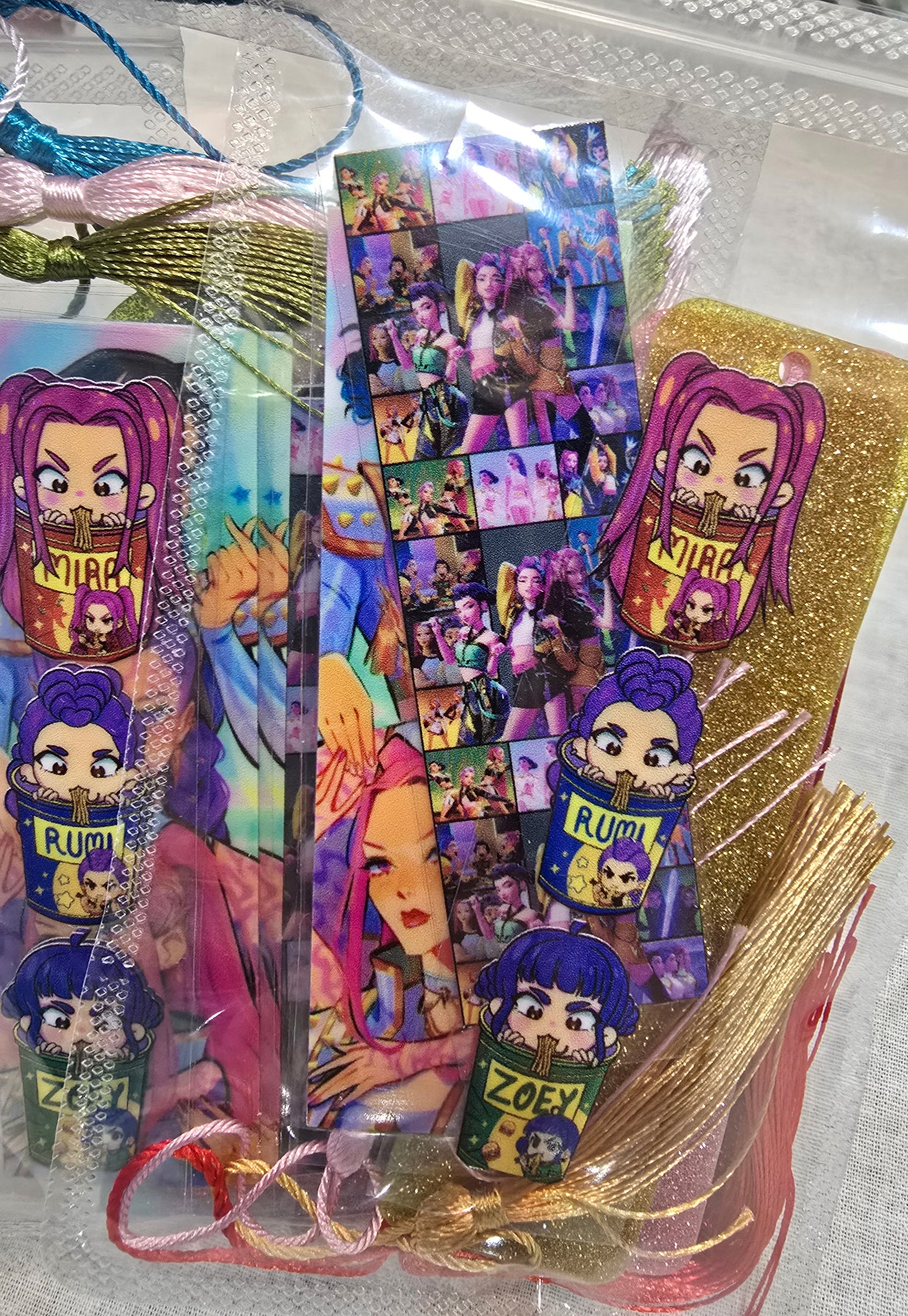 kpop Demon Hunter- Huntrix 3pcs Blank glitter acrylic bookmark with tassels and  6pcs uv dtf decals