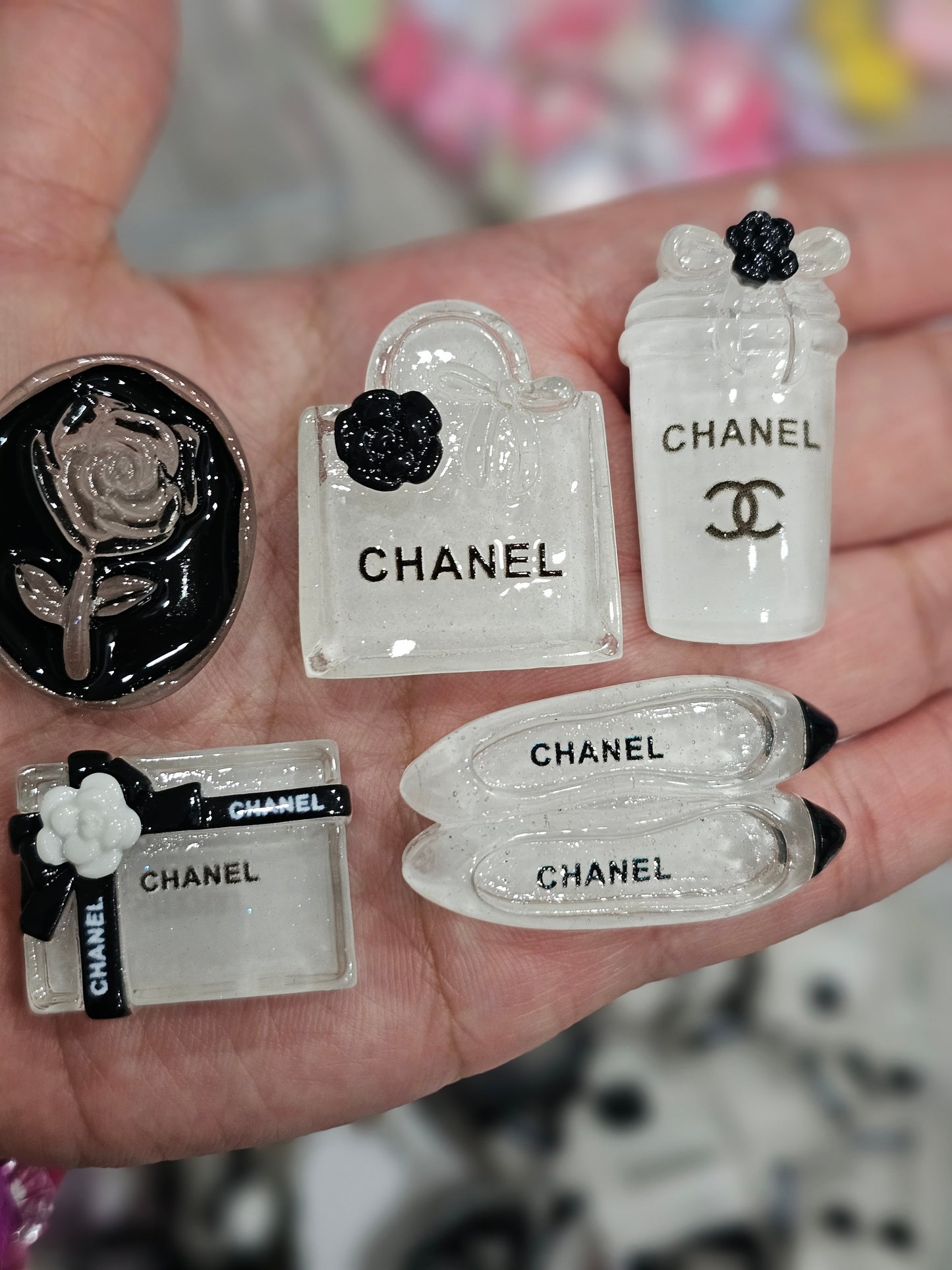 CC acrylic charms set 7 pcs - available in white color only