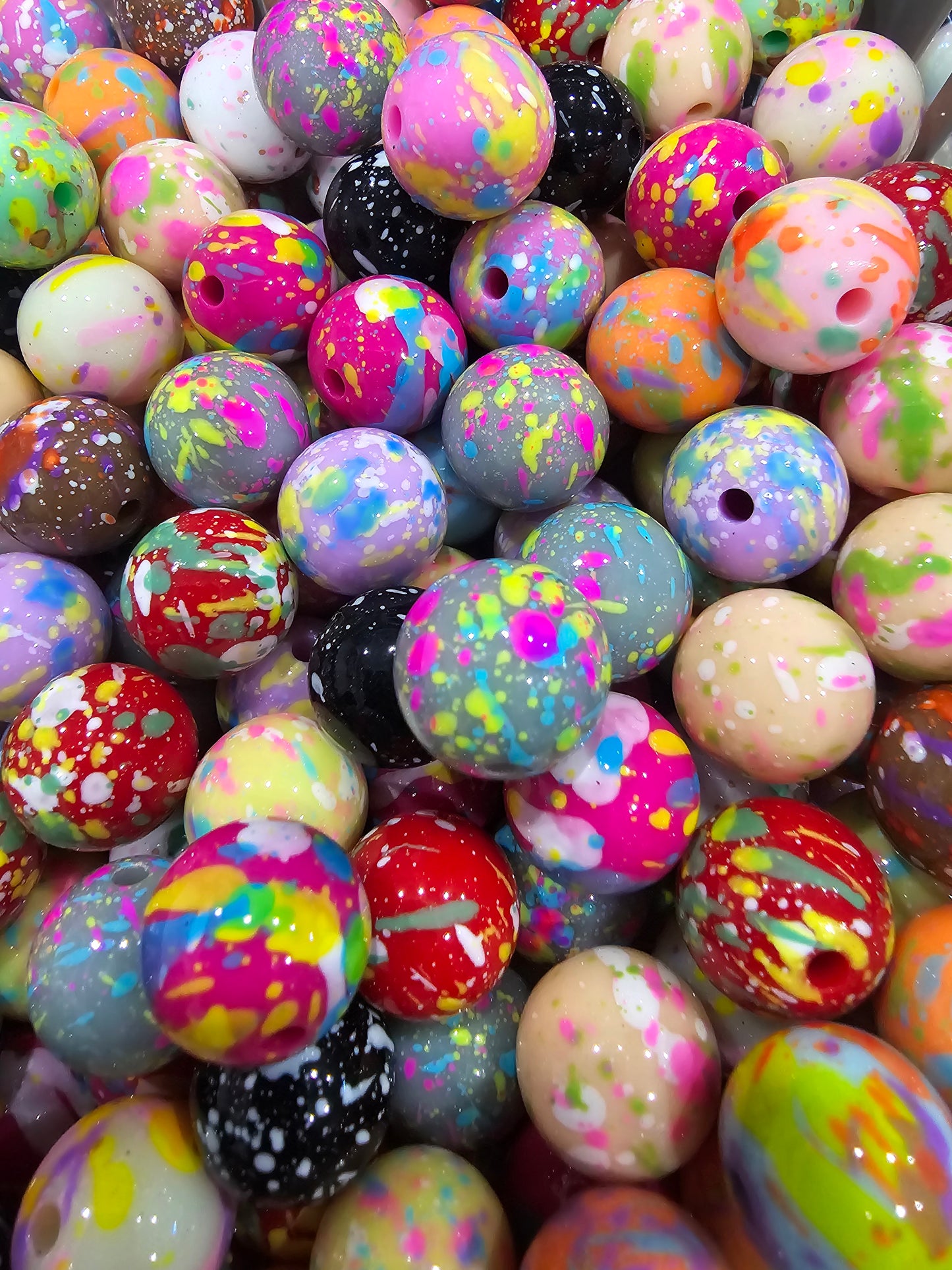 Paint splash 16mm beads