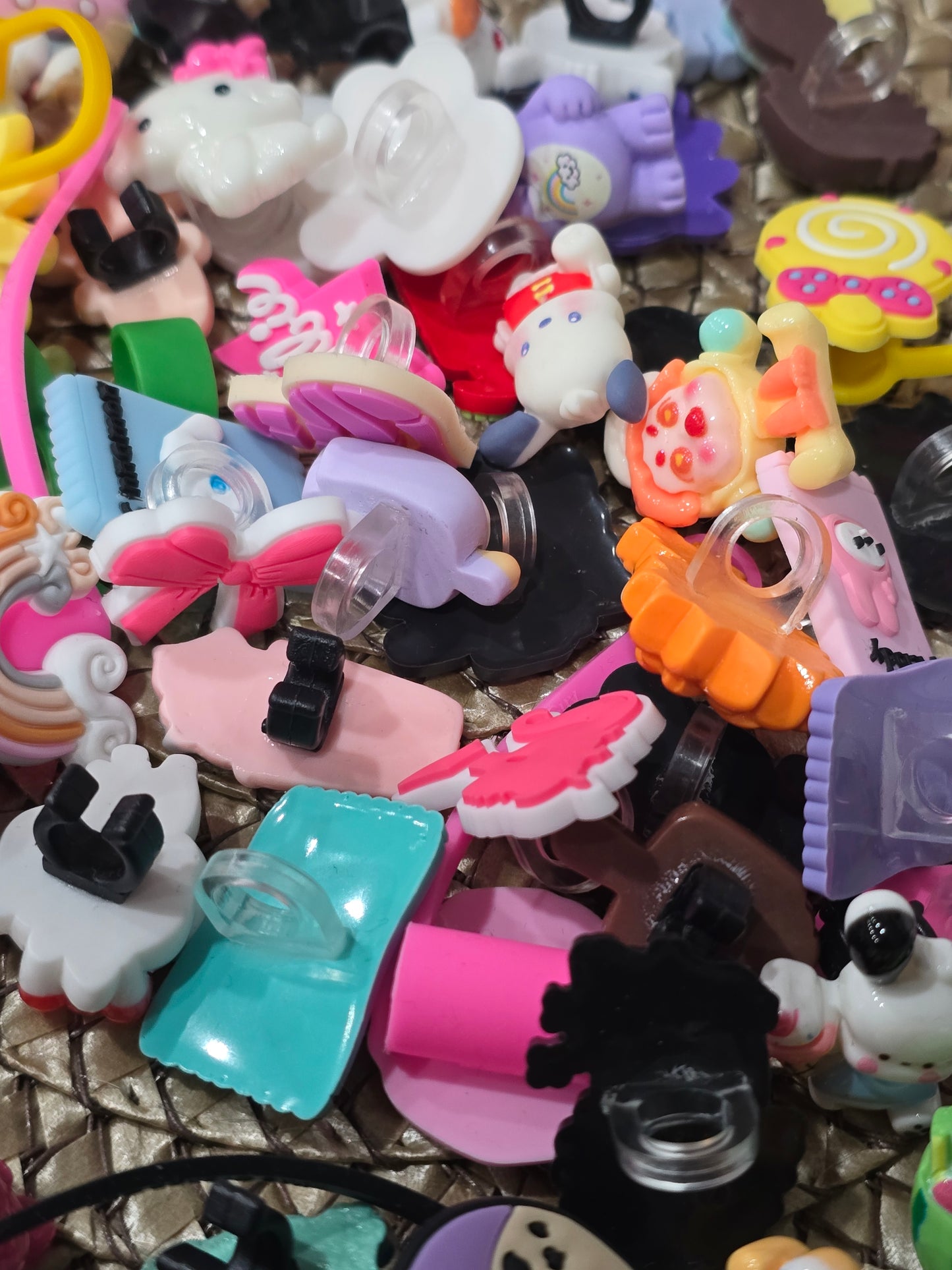 Pen and Straw topper Clearance pack of 60pcs mix