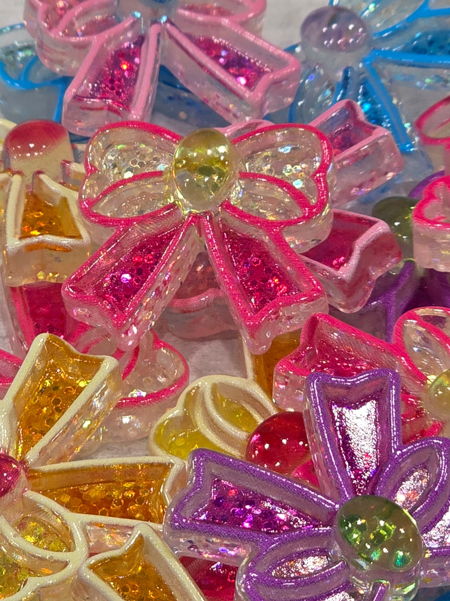 Cute glitter bow charms
