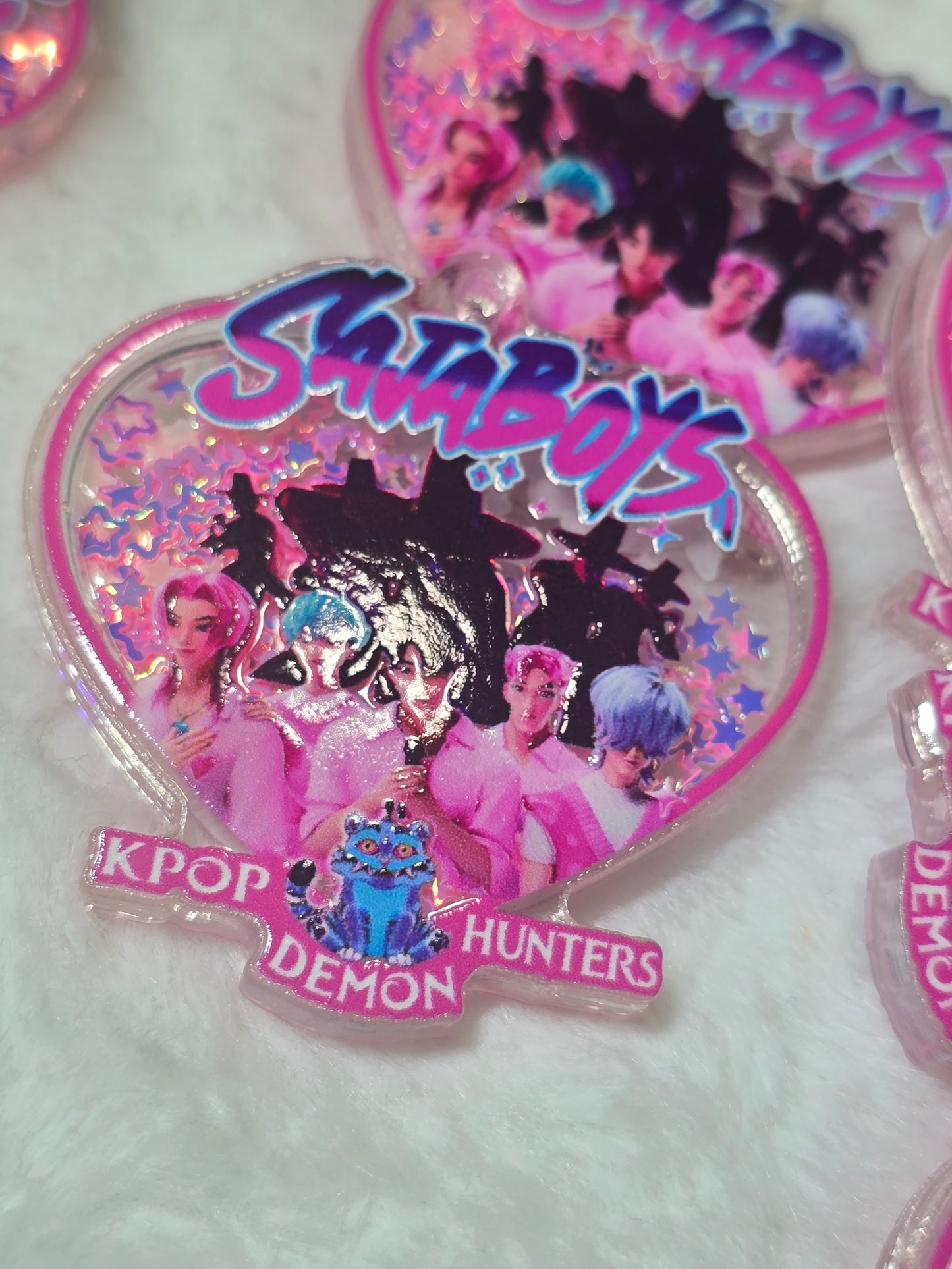 KPDH- Saja boys heart Acrylic Shaker