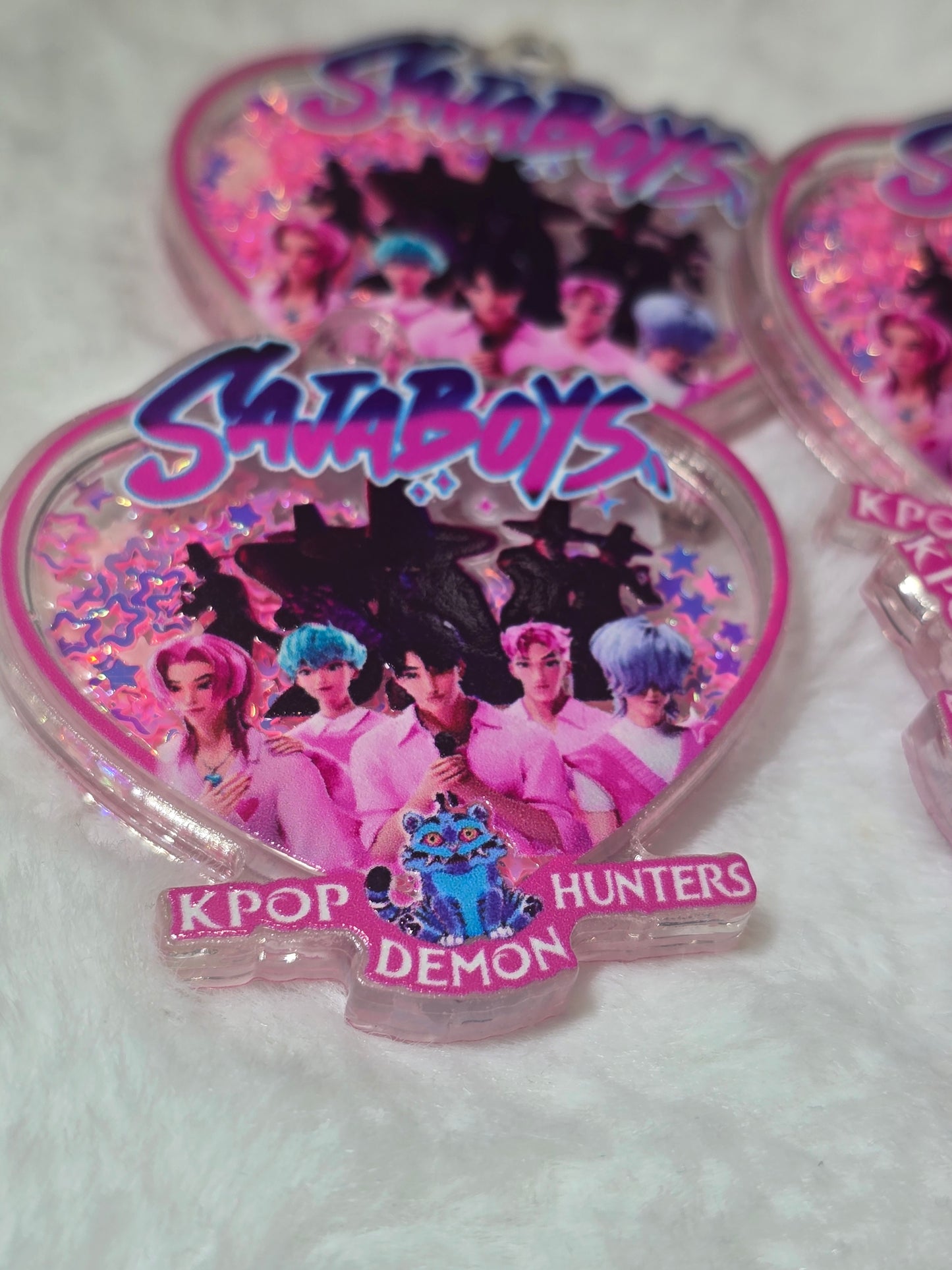 KPDH- Saja boys heart Acrylic Shaker