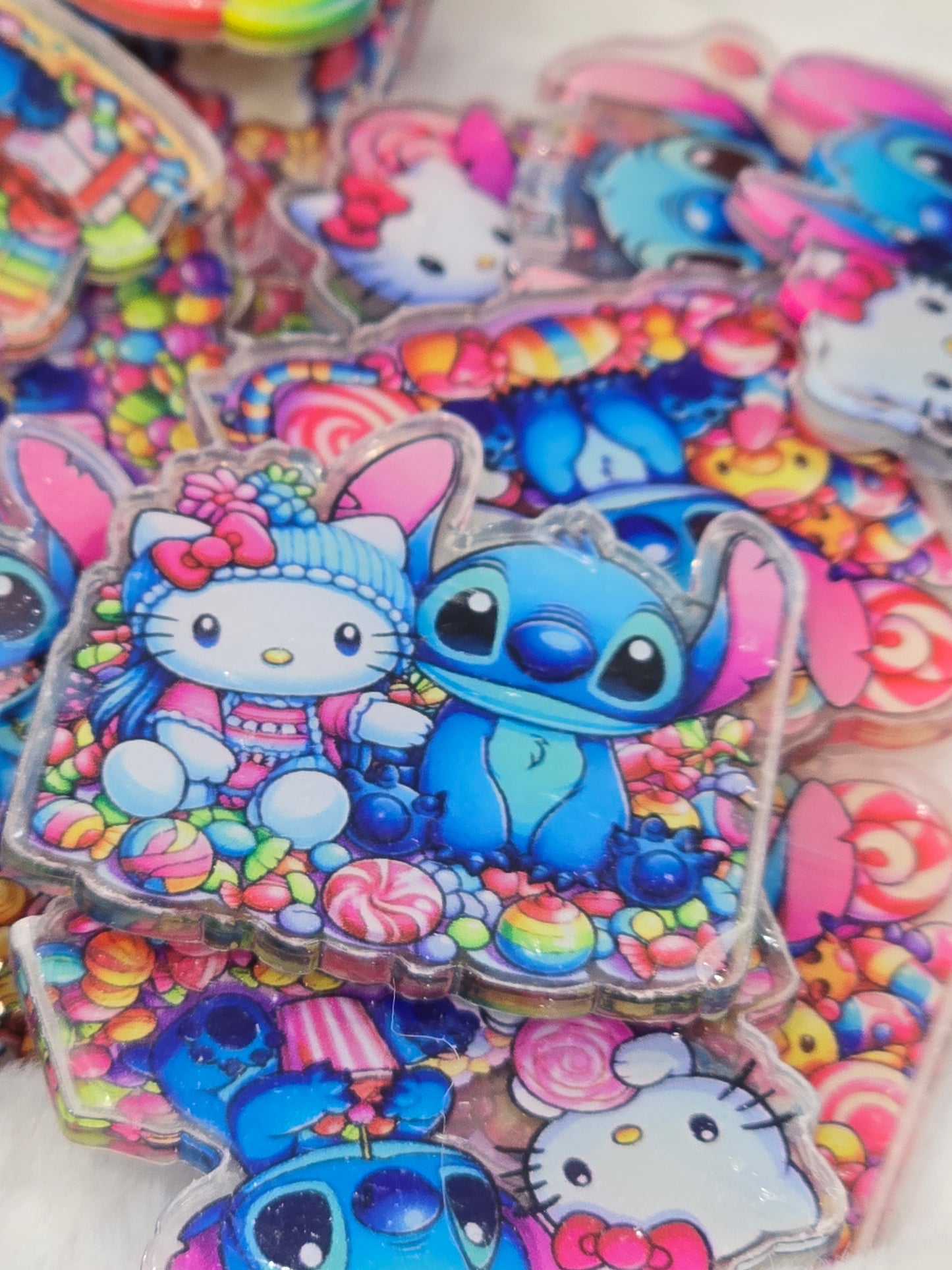 Blue Alien and HK Acrylics- 4cm