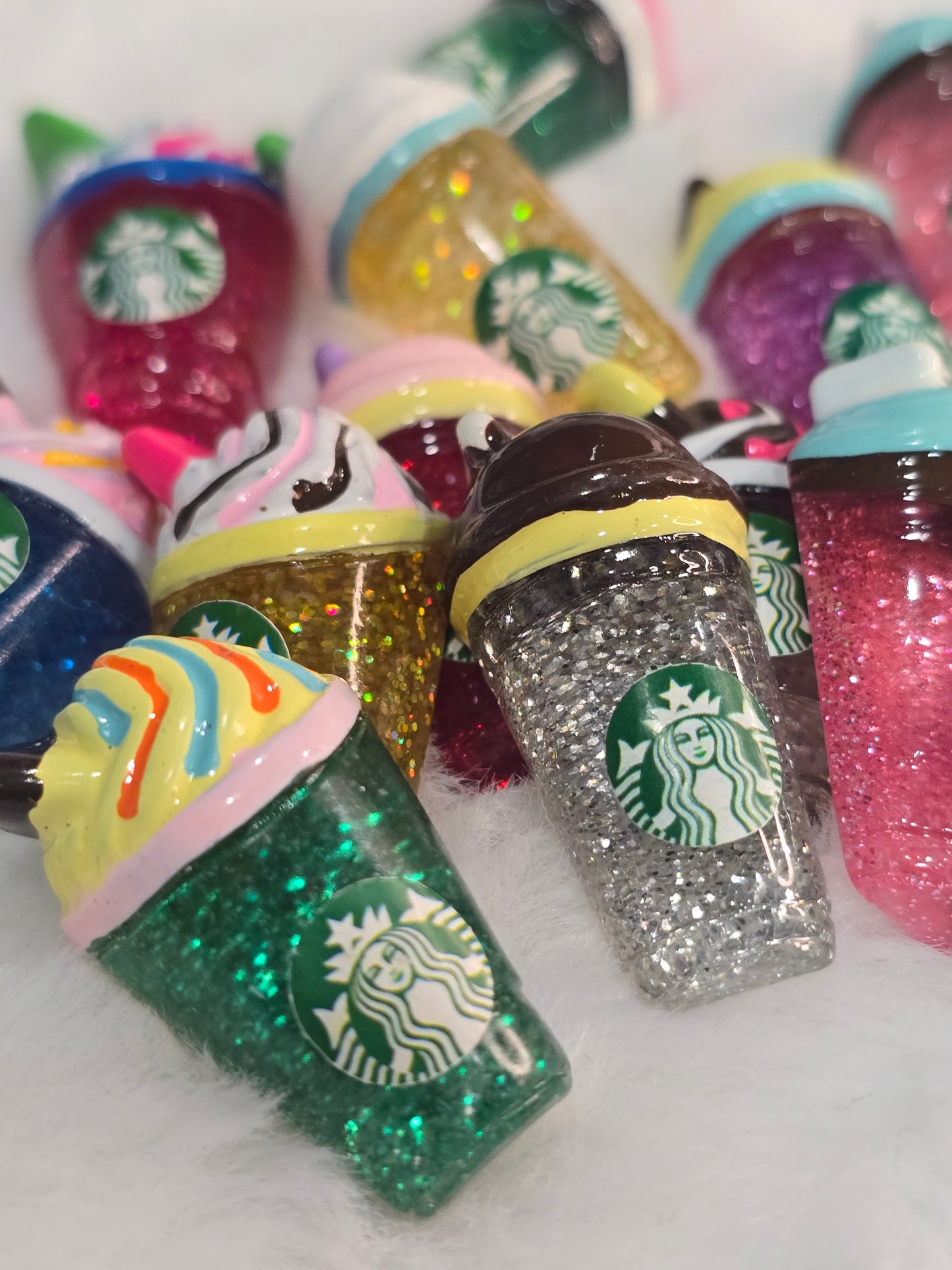 SB frappe Colorful Resin Charms