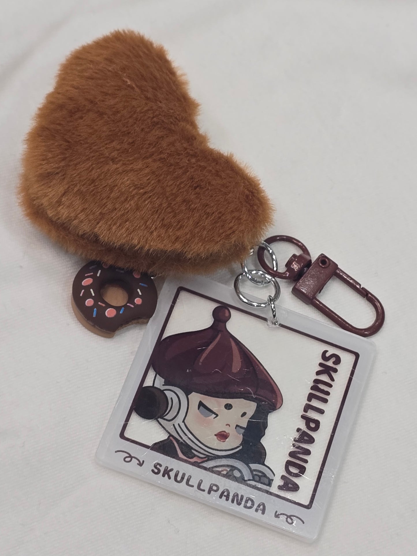SP popmart acrylic with heart pompoms keychain