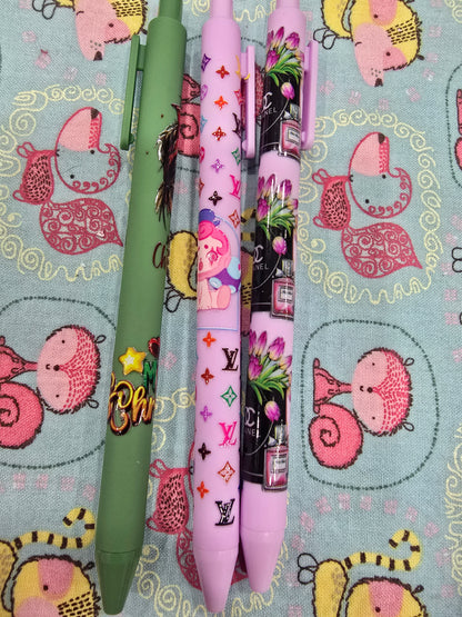 DIY pens with penwrap and charms