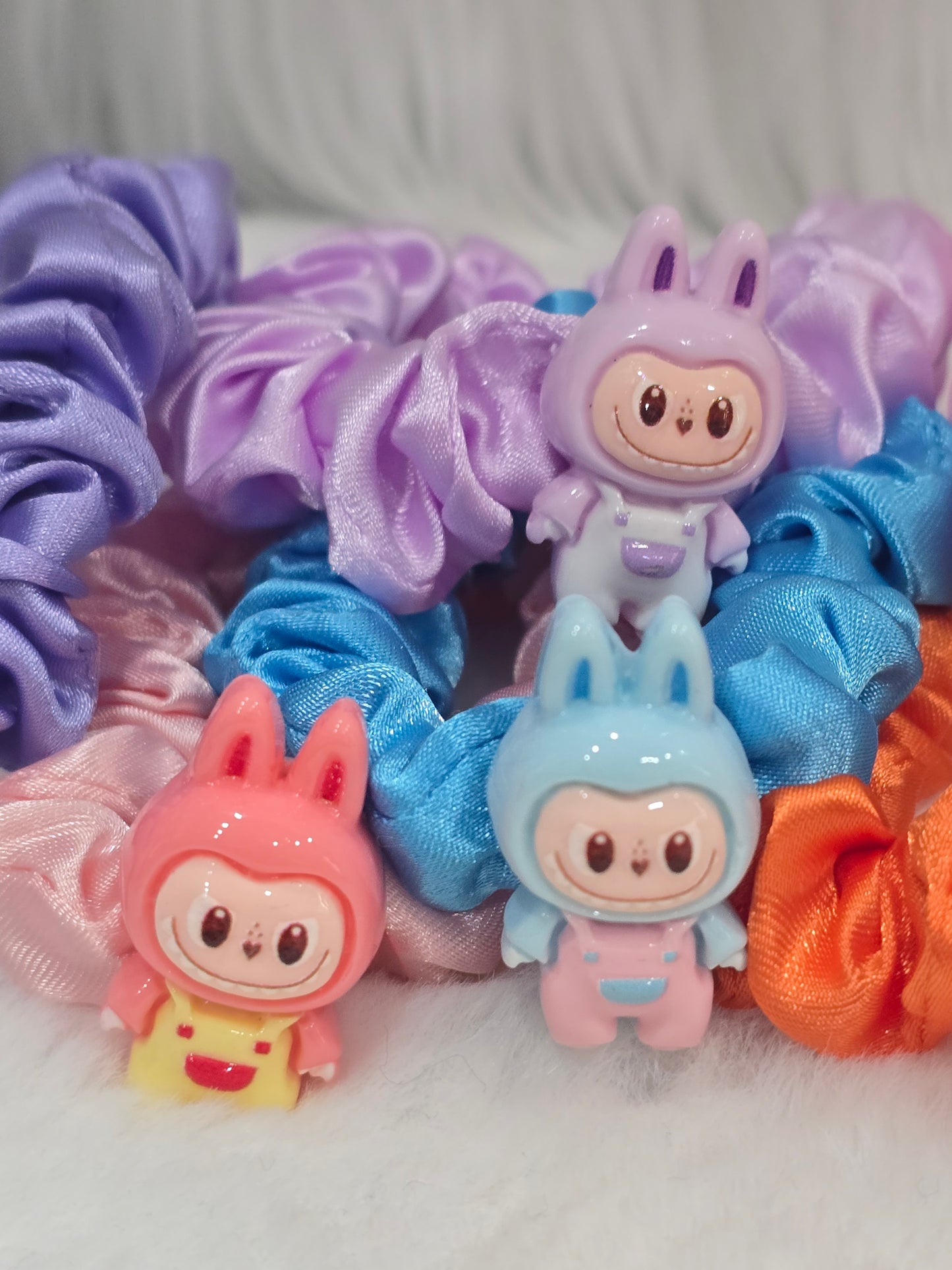 Handmade scrunchies with Acrylic detachable charms- Labubu- set of 5pcs