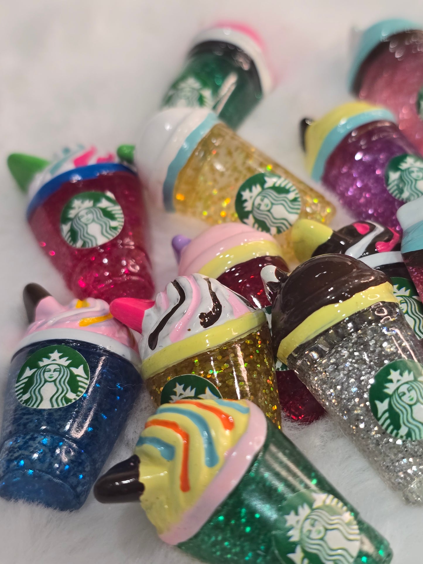 SB frappe Colorful Resin Charms