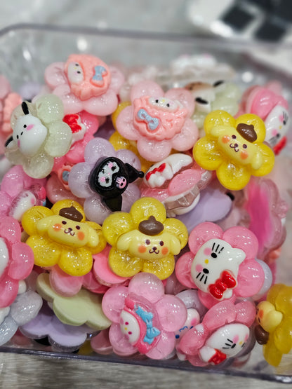 Flowers Sanrio acrylic charms mix