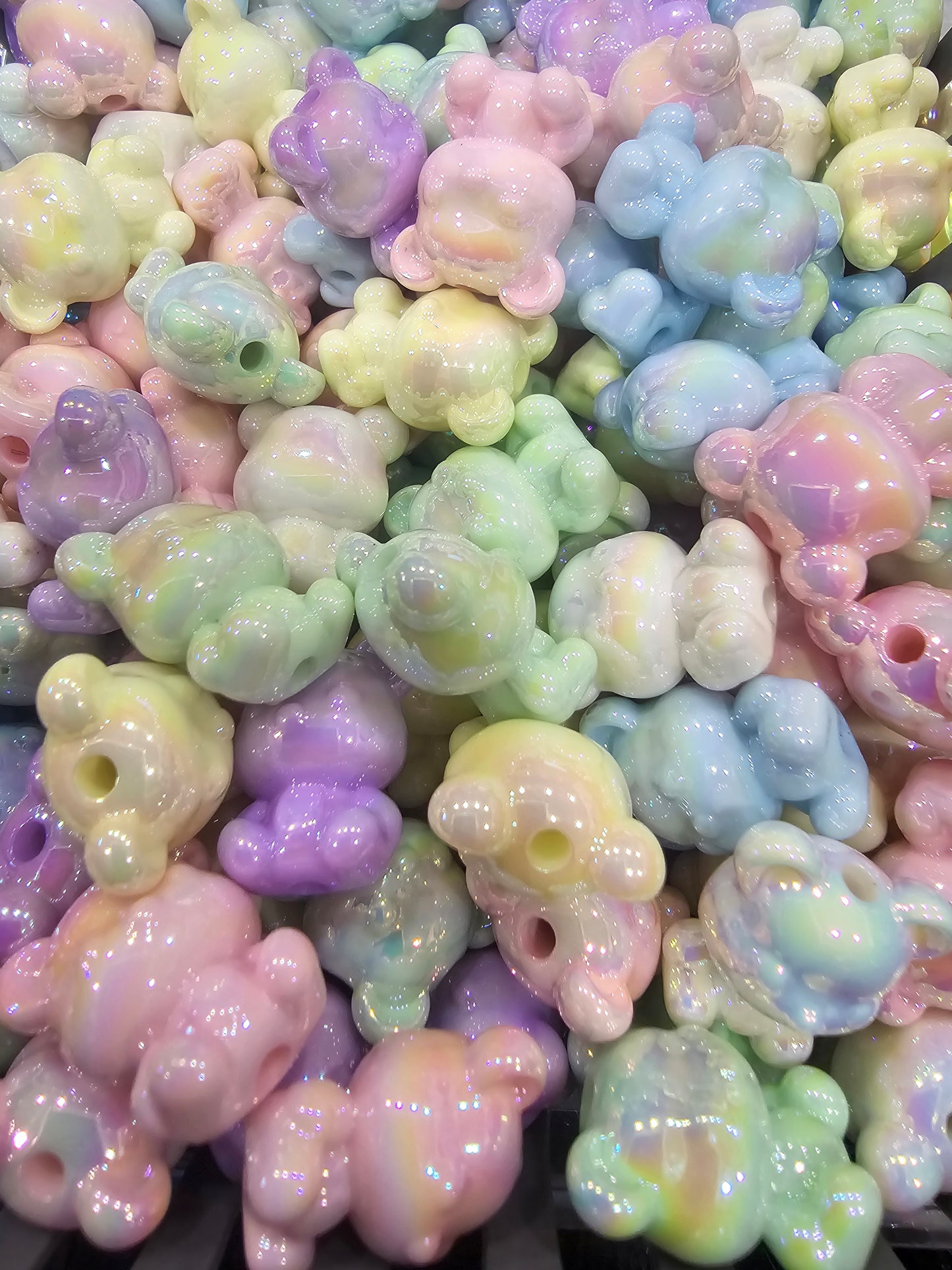 Luminous bear beads