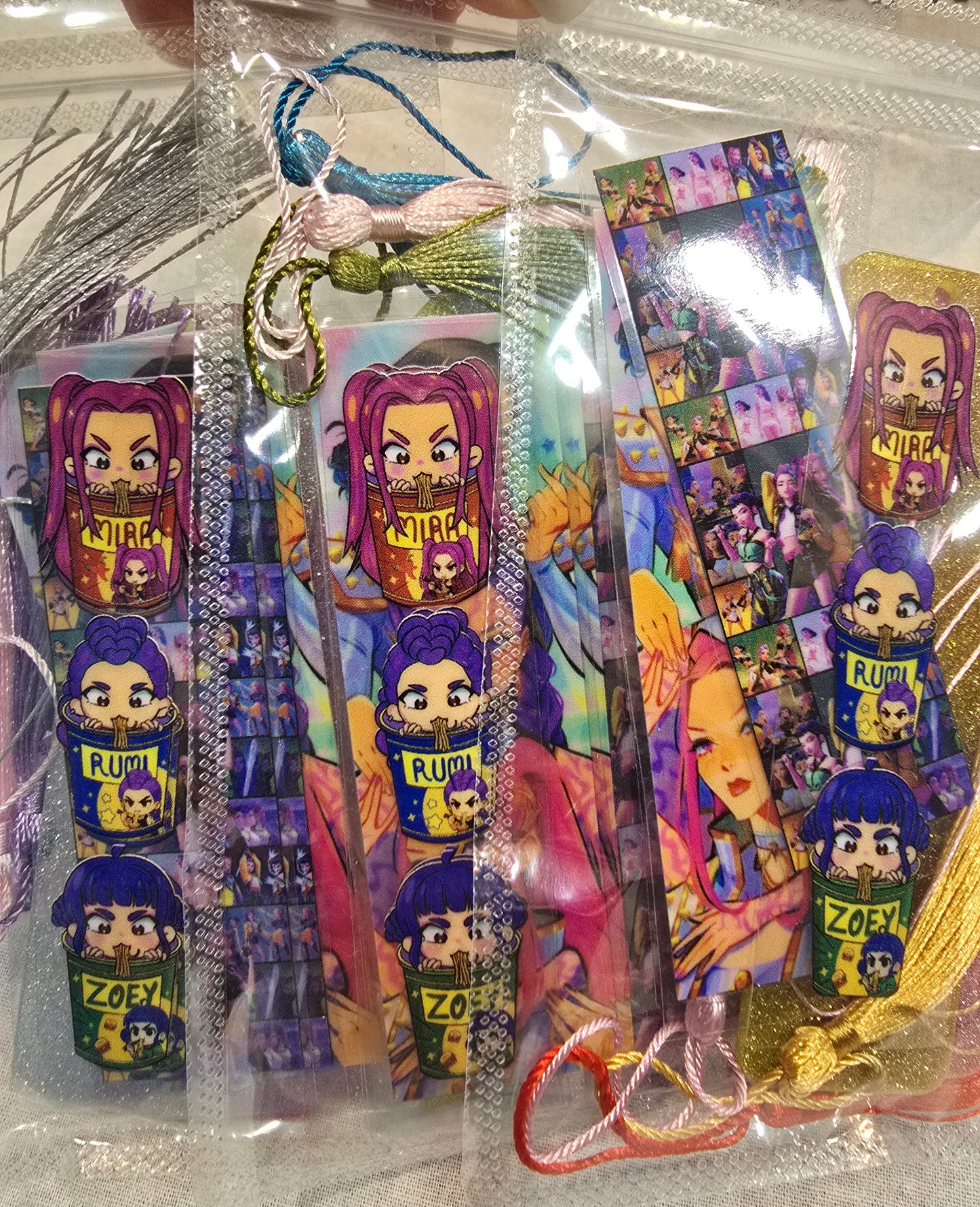 kpop Demon Hunter- Huntrix 3pcs Blank glitter acrylic bookmark with tassels and  6pcs uv dtf decals